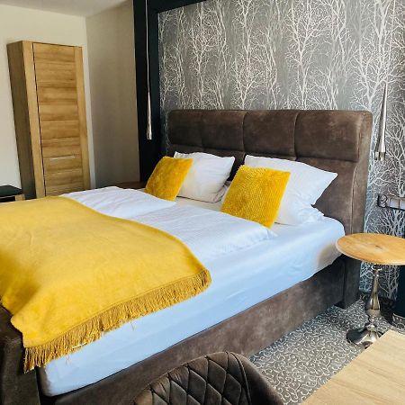 Pension Piatto D'Oro Schrobenhausen Buitenkant foto